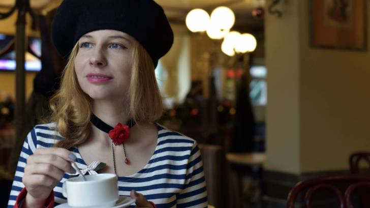 french woman contemplating an hpv test 
