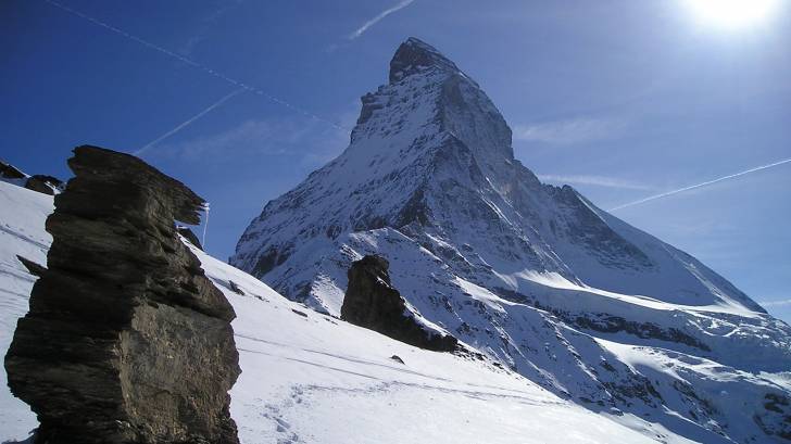 the matterhorn in the alps