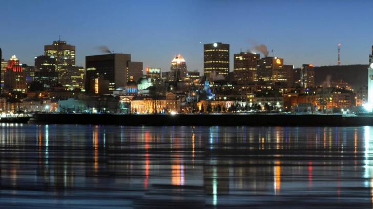 montreal skyline at night