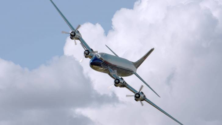 us airliner to evacuate americans from Wuhan