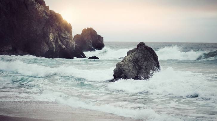 coast line of the Atlantic ocean