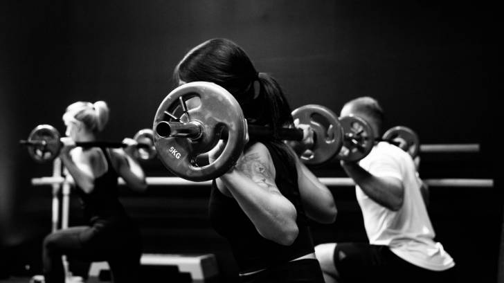 people training to get stronger