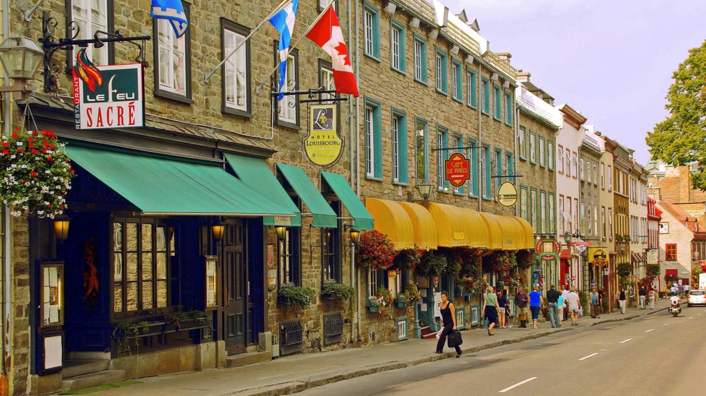 quebec canada shopping street