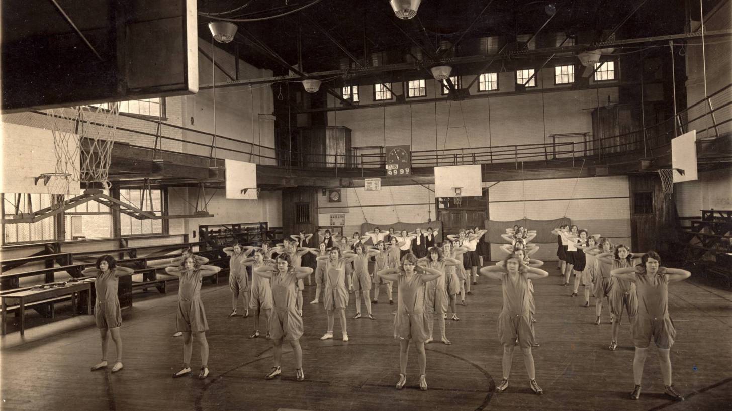 gym class circa 1940s
