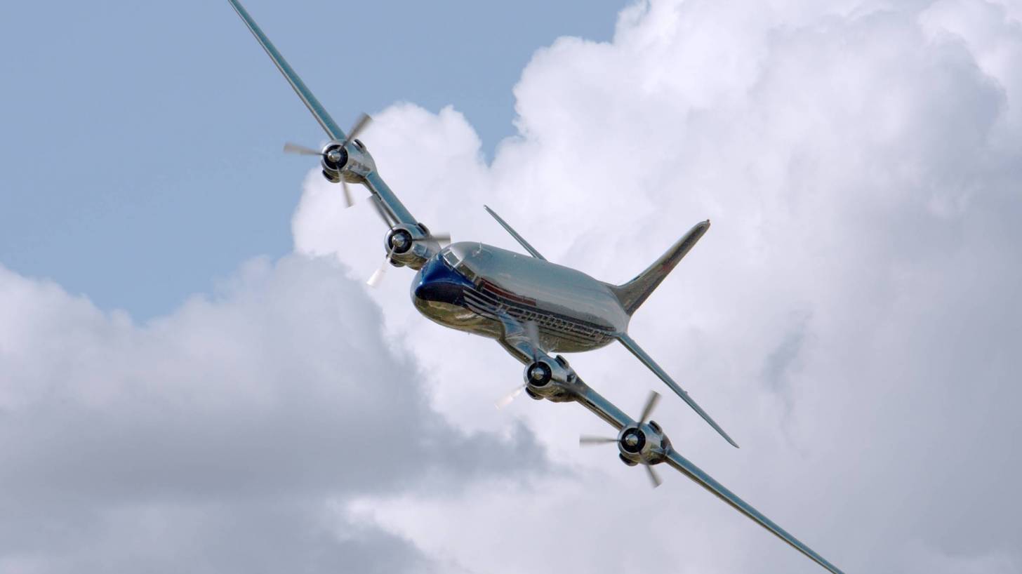 us airliner to evacuate americans from Wuhan