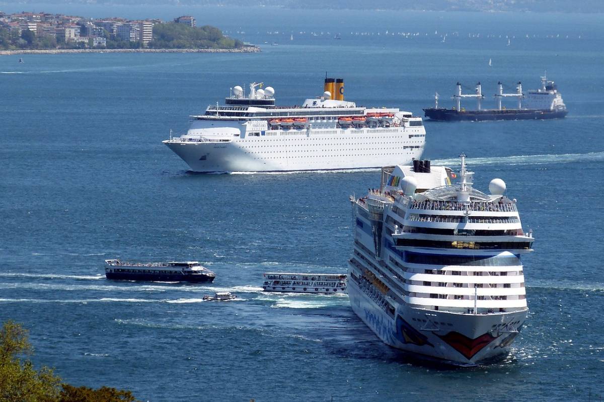 Cruise Ships Cancel Mexico Stops Amid Chaos