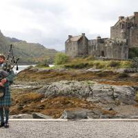 bagpipes player in scotland