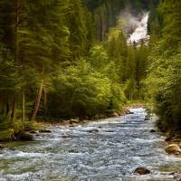 stream going thru woods 